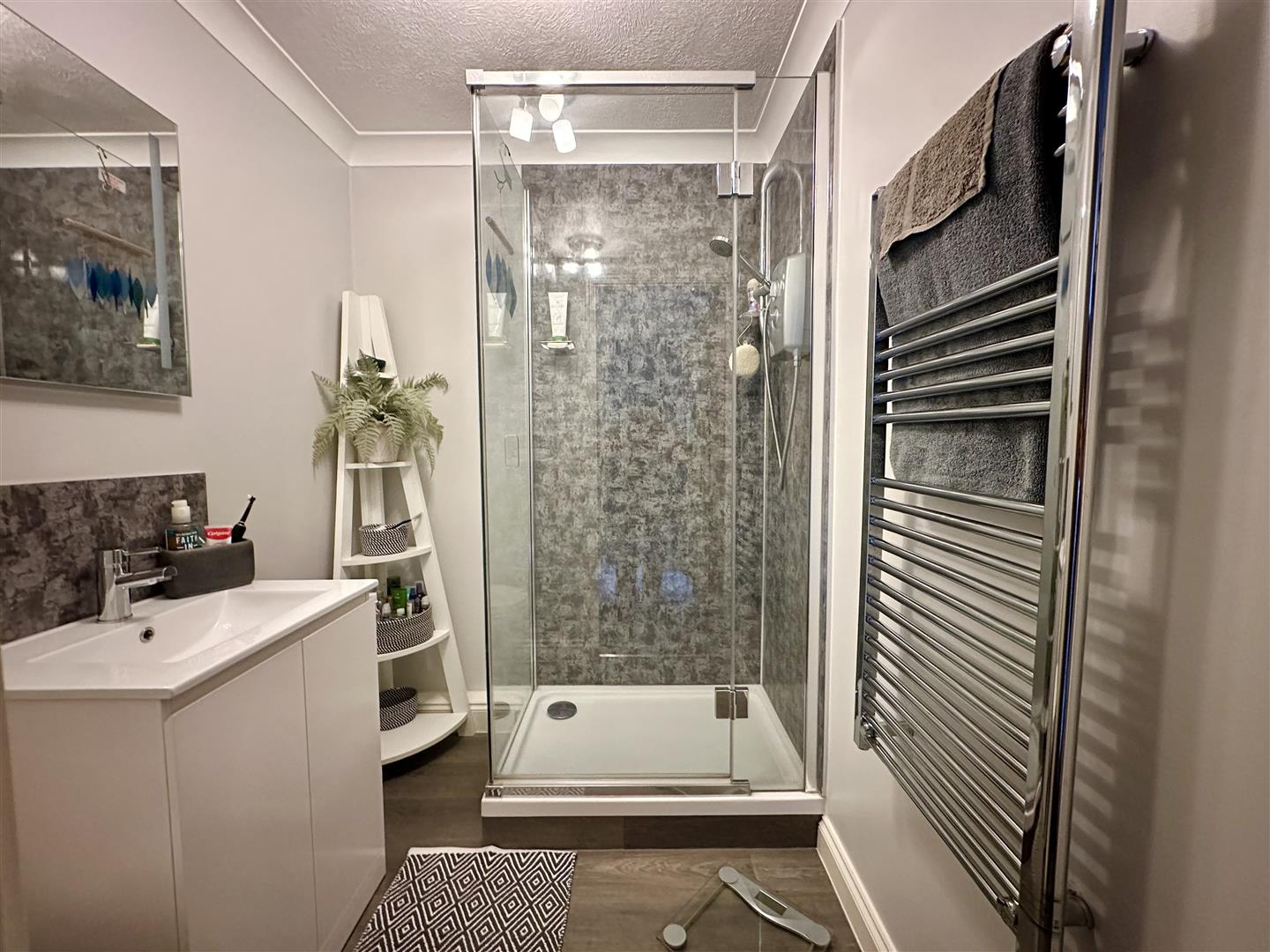2 bed property in Church Street, Bexhill-On-Sea